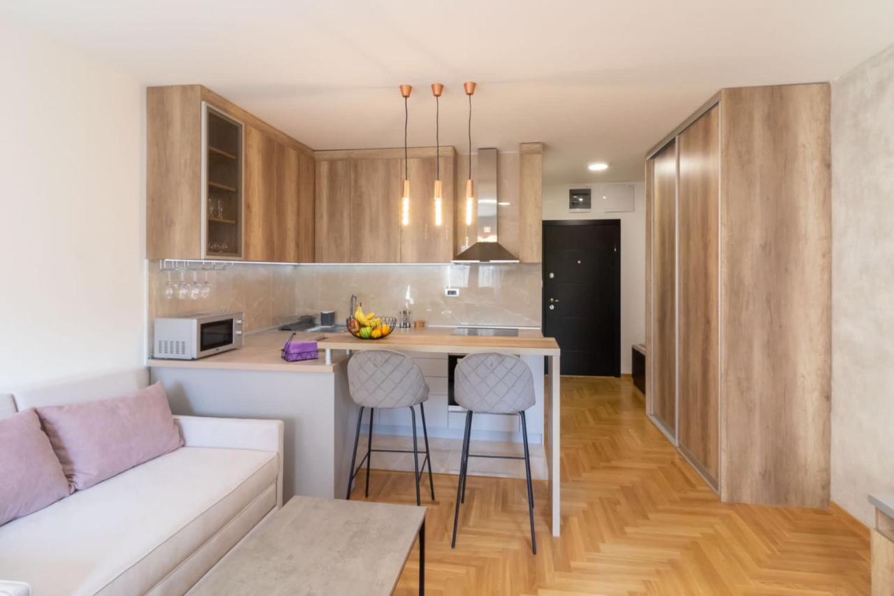 Apartment Bohemia Belgrado Esterno foto