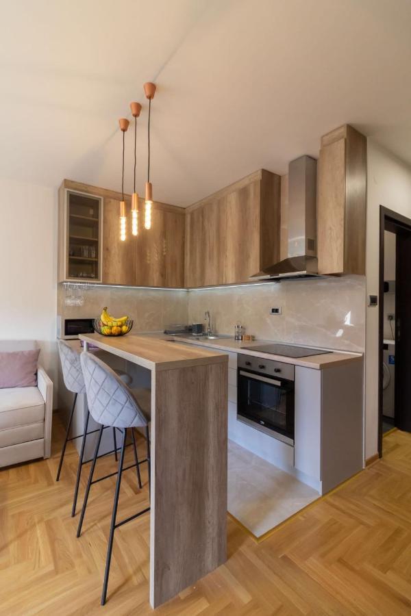 Apartment Bohemia Belgrado Esterno foto